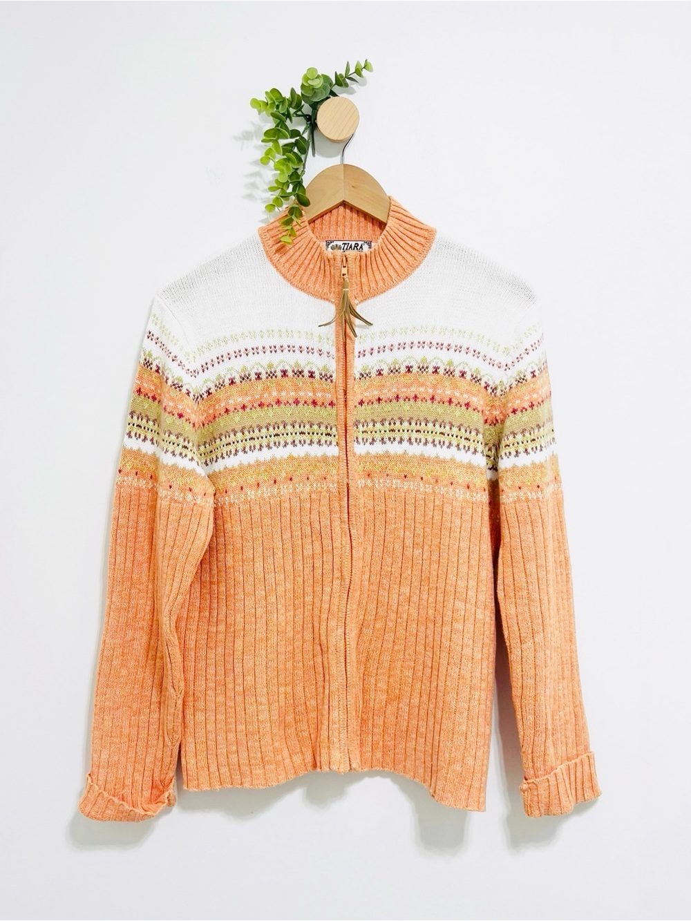 Vintage Tiara International Faire Isle Granny Warm Cozy Woodsy Sweater